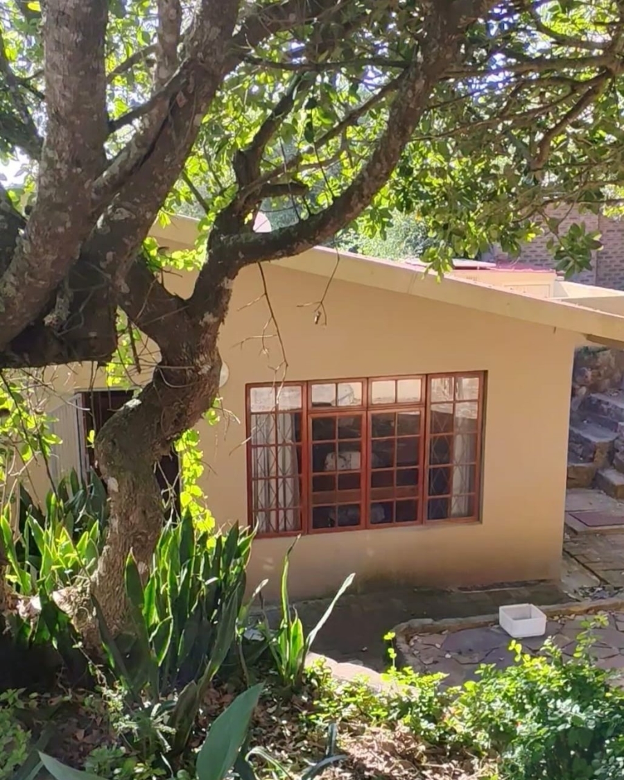 8 Bedroom Property for Sale in West Bank Eastern Cape